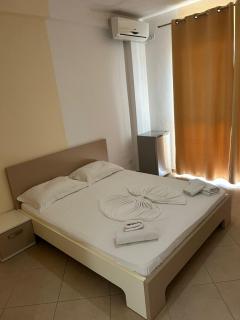 Hotel Comfort - Shëngjin - 3