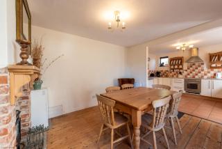 The Cottage - Holiday home in Reedham on the Southern Norfolk Broads - Reedham - 1
