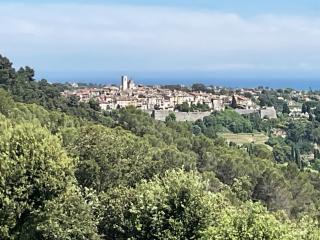 Luxueuse villa avec vue village et mer sur saint Paul de Vence - 5
