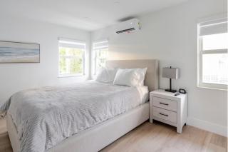 Beach Condo King Bed Lush Patio w BBQ Birch Key One - Fort Lauderdale - 1
