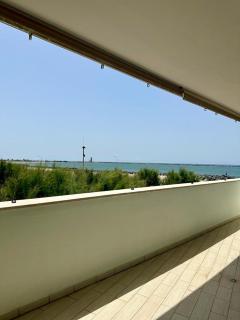 SIGIS HOUSE - Independent Apartment Sea View - Fiumicino - 2