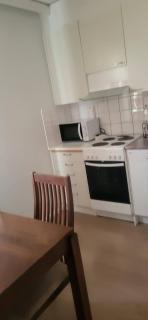 Cozy 2 Bedroom Apartment in Central Espoo, Close to Matinkyla Metro Station - Espoo - 5