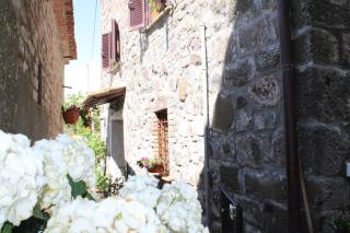 L' antico lavatoio - Radicofani - 1
