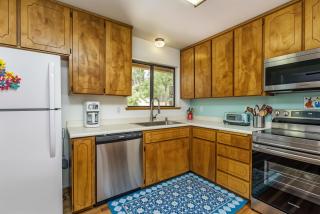 The Happy Place Mountain View Home - 6