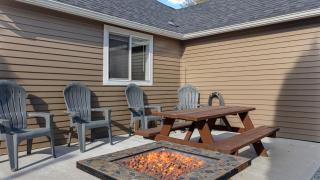 Peaceful 3BR W BBQ Firepit Near Nature Skagit - Mount Vernon - 0
