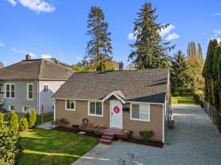 Peaceful 3BR W BBQ Firepit Near Nature Skagit - Mount Vernon - 9
