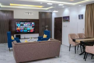 Isaac's Place - Suru Lere - 2