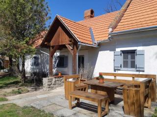 A la maison - épp mint otthon - Szentbékkálla - 0