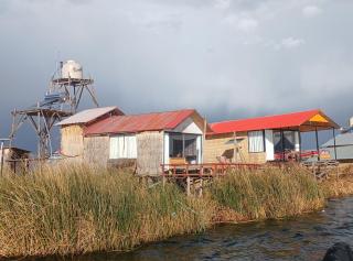 Uros Tata Willka Lodge - Puno - 6
