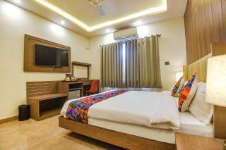 FabHotel Prime PAS Resorts - A Lake View Hotel - Goa - 9
