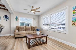 320 Bayland Breeze: Pet-friendly 2BR w/ Water Views! - Fort Myers Beach - 1