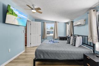 185 Hibiscus Hideaway: 3-bedroom home in Fort Myers Beach, just steps from the beach. - Fort Myers Beach - 7