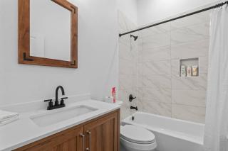 Charming Retreat w/ Bikes - Green Cove Springs - 3