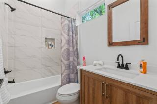 Charming Retreat w/ Bikes - Green Cove Springs - 2