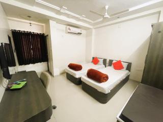 HOTEL NARAYAN EXECUTIVE Rajula With AC And Non AC Both Room - Rājula - 7