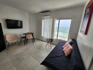 Premium 2BR Sea View Apartment Bat Yam - Bat Yam - 1