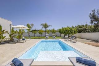 Villa Andromeda by Villa Plus - Santa Maria del Focallo - 8