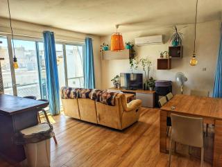 Modern 3 bedroom penthouse with Rooftop views - Taʼ Xbiex - 9