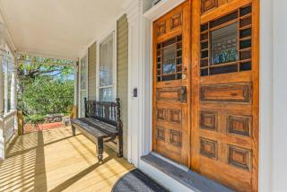 Charming 4BR Victorian Mystic Downtown - 7