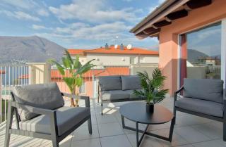 Golfo Gabella penthouse apartment with pool - Maccagno Superiore - 0