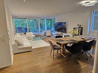 Wunderschöne, 5 Zimmerwohnung, mit großer Terrasse - Múnich - 0