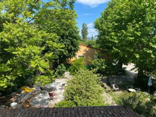 La Ruche - l'auberge qui relie - Aouste-sur-Sye - 1