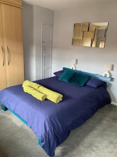 2 double bed with cozy garden & off-road parking - 5