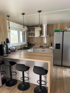 Cottage Chic & Cosy - 1