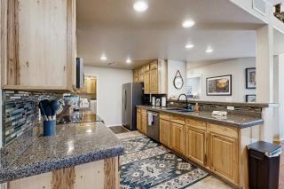 Serene Pine Retreat - Pinetop - 1