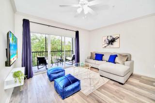 2BR Queen bed Condo - Hot Tub Pool - Near Disney - Orlando - 0