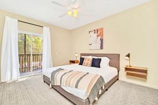 Near Disney - 2BR Condo Unit - Pool and Hot Tub - 8