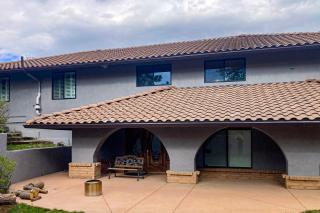 Poolhouse in the Pines - 0