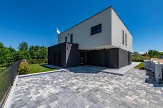 Villa Alba, a luxurious and beautiful villa near the sea - Šišan - 8