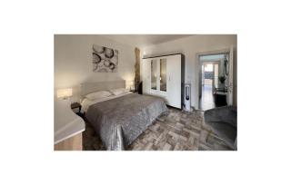Stunning Apartment In Trogir With Wifi - Trogir - 2