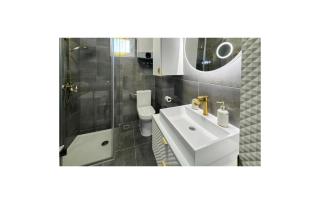 Stunning Apartment In Trogir With Wifi - 1