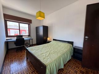 4 Bedroom in Faro Downtown - Faro - 0