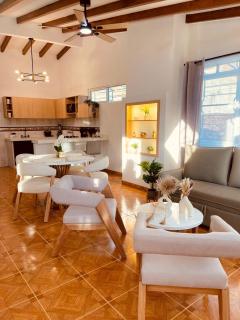Your Home Away from Home - Buga - 7