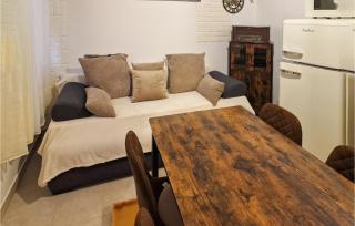 Amazing Home In Trogir With Wifi - Trogir - 6