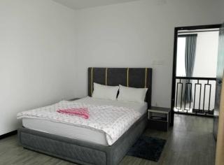 Buddha Palm Retreat - 2