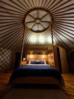 Yourte moderne, tout confort - Vouzan - 7