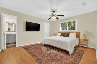 5 Bedroom 4 Bath Zilker Villa Big Yard in Zilker Barton Hills - Austin - 6