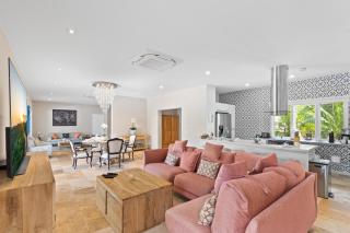 Upscale Ocean View Villa with Pool Outdoor Kitchen - Palm-Eagle Beach - 1
