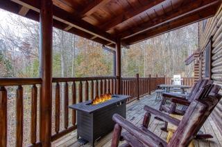 Natural Beauty - Gatlinburg - 0