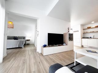 FTV Holidays Homes - Home with You - Villaverde - 4