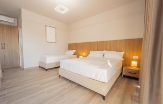 TIA Layover Rooms - Krujë - 5