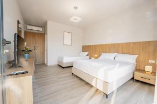 TIA Layover Rooms - Krujë - 1