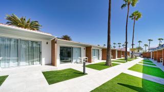 Sanom beach Resort by youRoom Only Adults - Maspalomas - 4