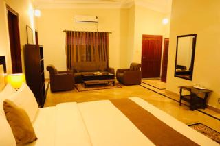 Sky Inn Guest House - Islamabad - 1