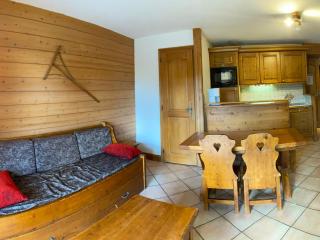 Appartement cosy avec 2 bains, piscine, proche pistes et commerces - Hauteluce - FR-1-293-356 - Hauteluce - 2