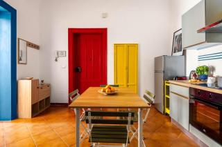 Elegant Two-Room Apartment with Balcony & Suite - 1